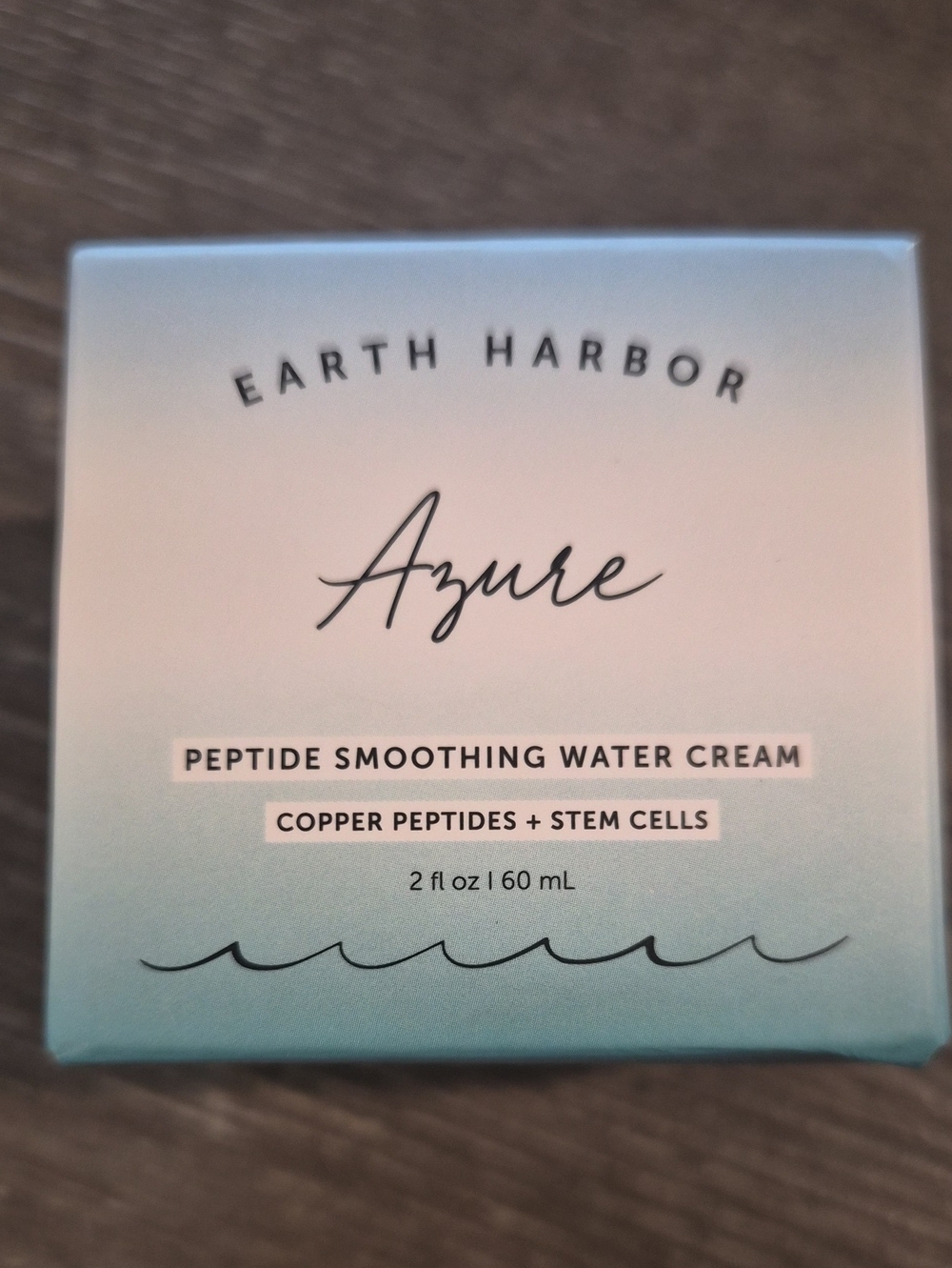 Earth Harbor Azure Peptide Smoothing Water Cream — Light Blue